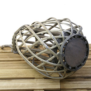 Willow with Rope Handle Lantern