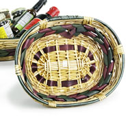 Willow/Woodchip Oval Tray Green & Wine Braid