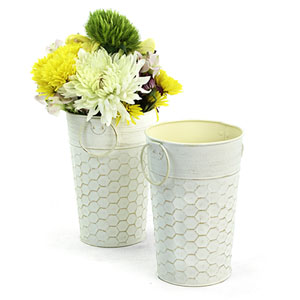 5.5" French Bucket Cream/Antique White  Honeycomb Embossed